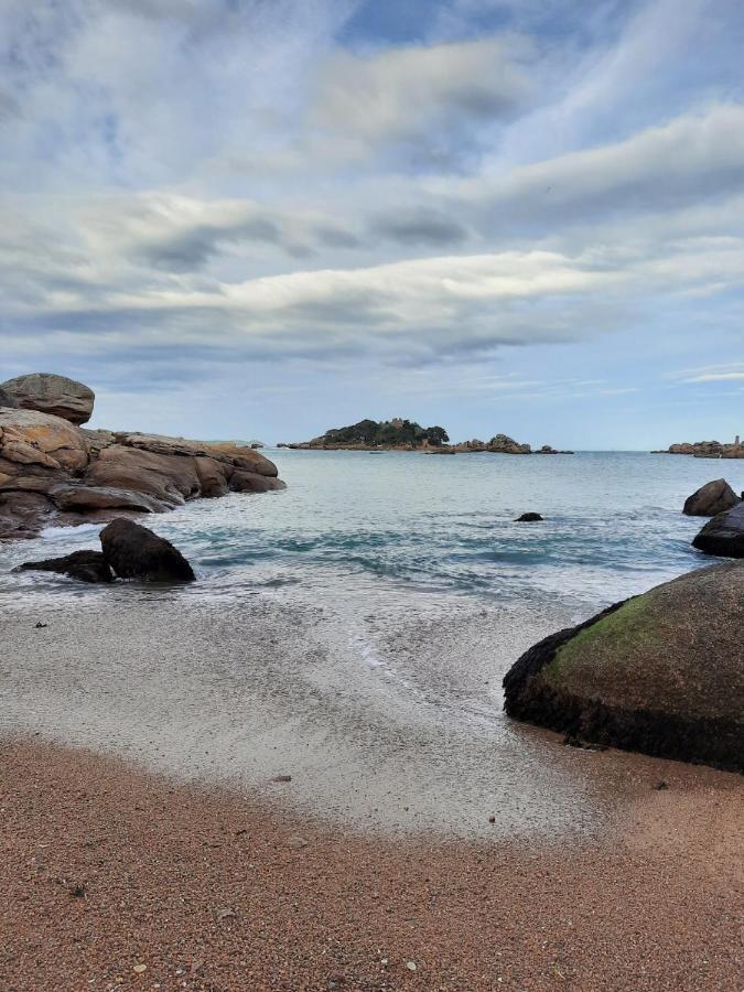 Appartement Plage De Trestraou 45M2 Perros-Guirec Exteriör bild